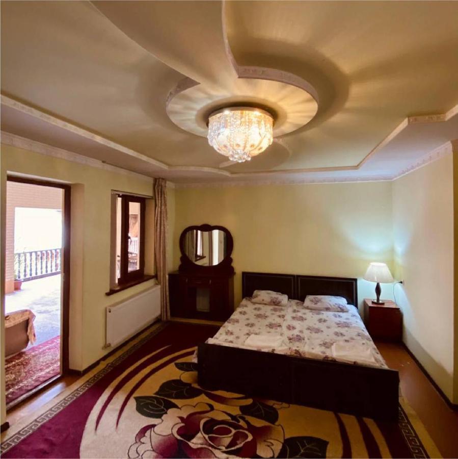 Hotel Rahmon Samarkand Buitenkant foto